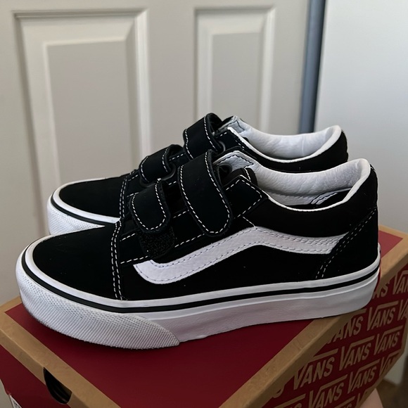Kids Old Skool V Shoe - Picture 1 of 9